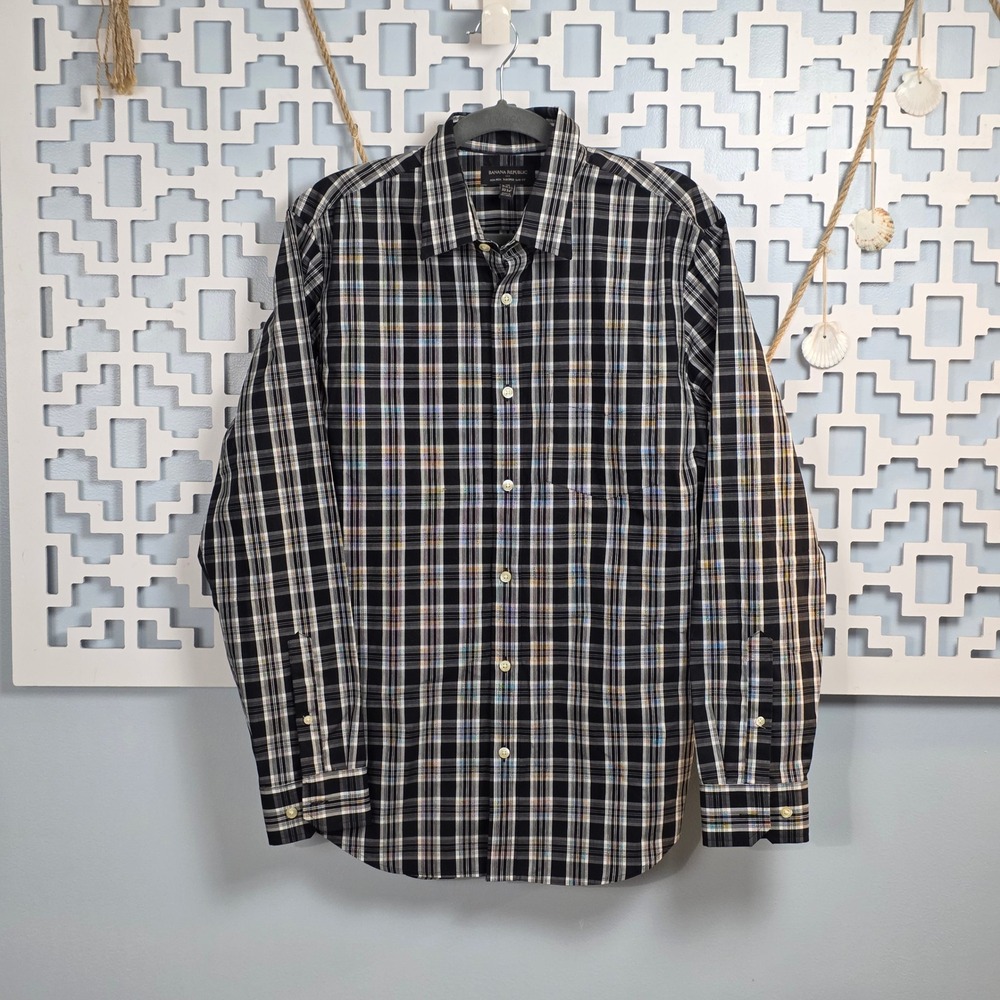 Banana Republic Slim Fit Shirt Mens M Black Plaid Non Iron 15-15.5 33-34